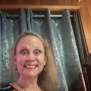 Meet your Posher, Heidi